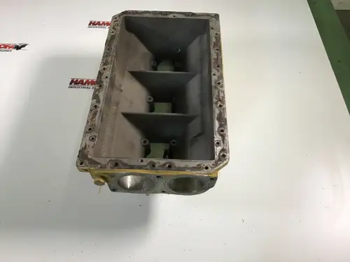 КОРПУС ИНТЕРКУЛЕРА CATERPILLAR 4N8472 Б/У - Миниатюра 1