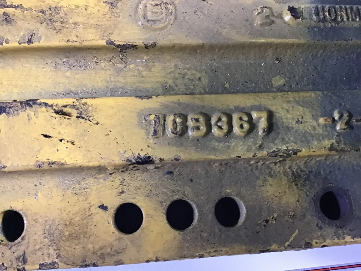 КРЕПЛЕНИЕ ВЕНТИЛЯТОРА CATERPILLAR 7C8366 Б/У - Фото 2