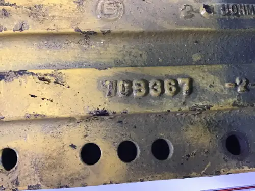 CATERPILLAR VENTILATOR SUPPORT 7C8366 USED - Thumb image 2