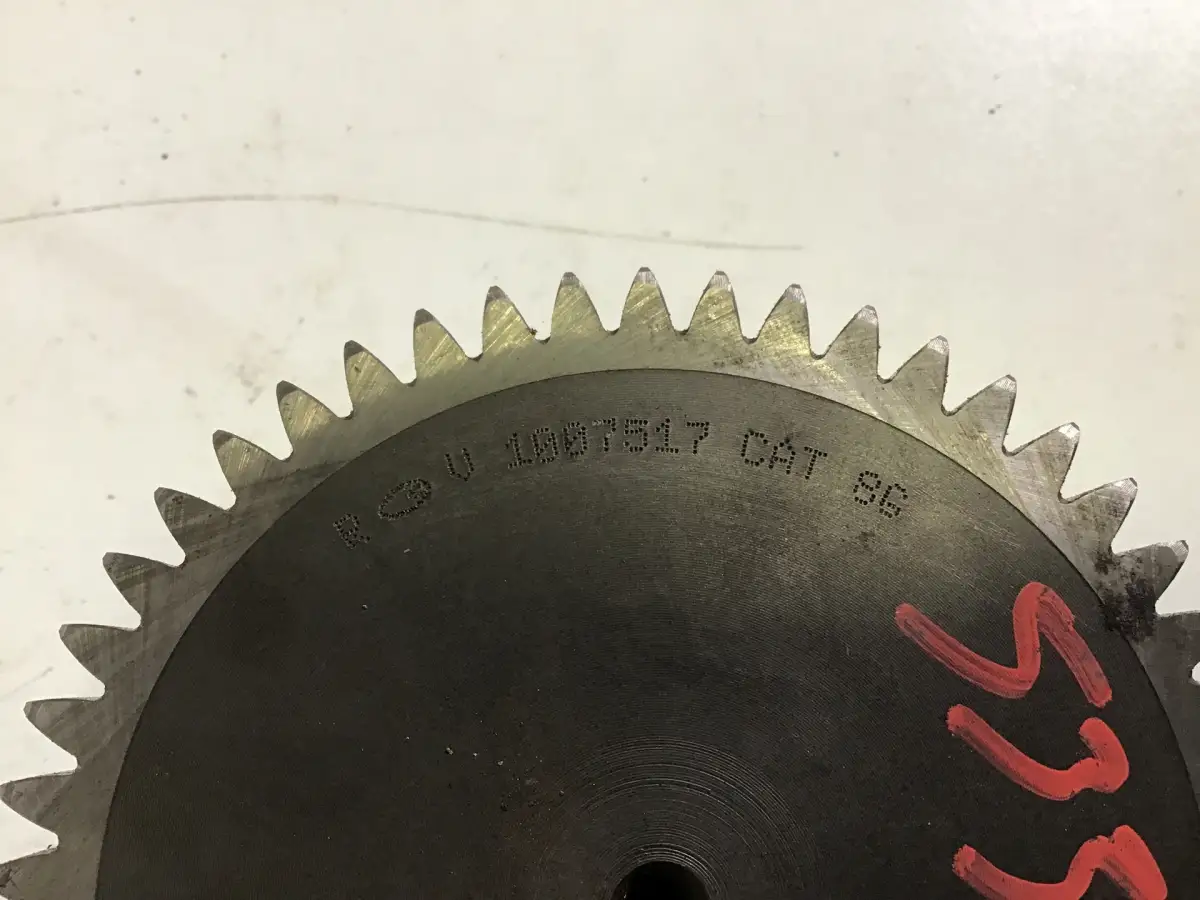 CATERPILLAR HELICAL GEAR PTO 1007517 UTILISÉ - Image 2