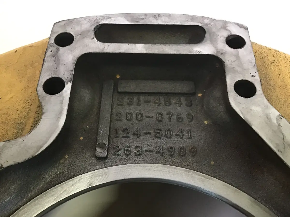 CATERPILLAR FLYWHEEL HOUSING 2634909 USED - Picture 2