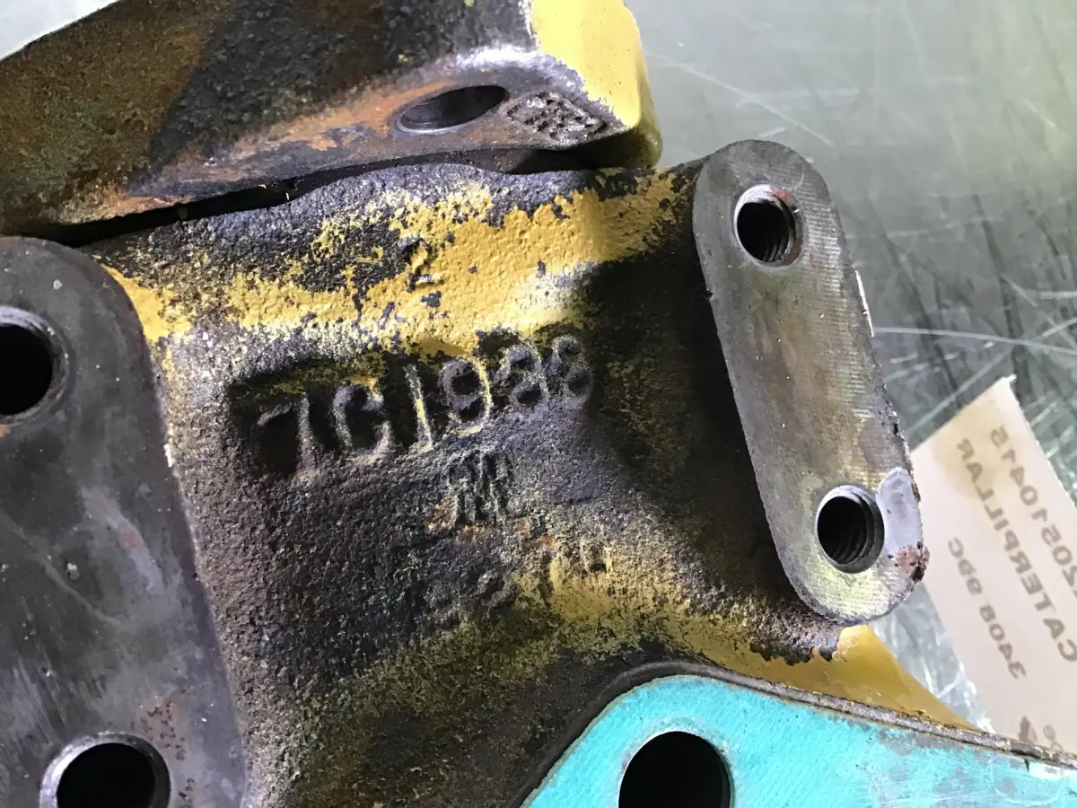 CATERPILLAR ÖLDICHTUNGSDECKEL 7C1933 GEBRAUCHT – Bild 2