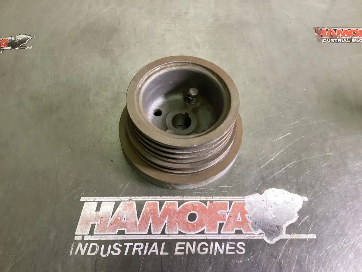 CUMMINS CUM NT855 POLEA DE ACCESORIO 216015 USADA - Imagen 3
