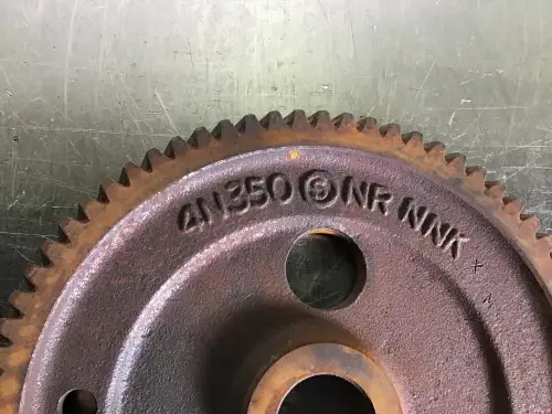 CATERPILLAR WATER PUMP GEAR 4N0350 USED - Thumb image 2