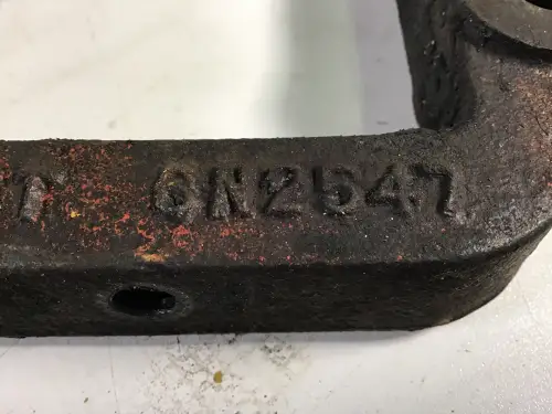 CATERPILLAR SUPPORT BRACKET 6N2547 USED - Thumb image 2