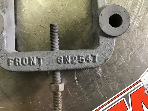 CATERPILLAR VENTILATOR SUPPORT 6N2547 USED - Thumb image 2
