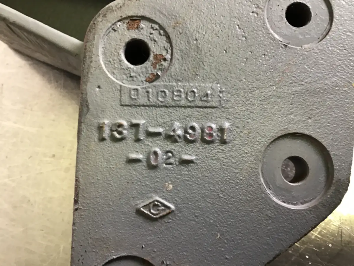 CATERPILLAR SUPPORT 1374981 USED - Picture 2