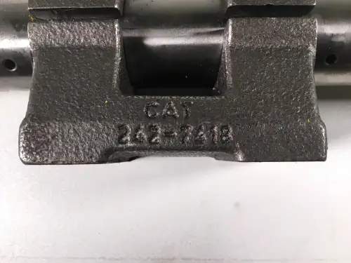 CATERPILLAR УГЛОВАЯ ЧАСТЬ 2427418 Б/У - Миниатюра 2