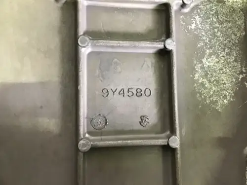 CATERPILLAR ROCKER COVER 9Y4580 USED - Thumb image 2