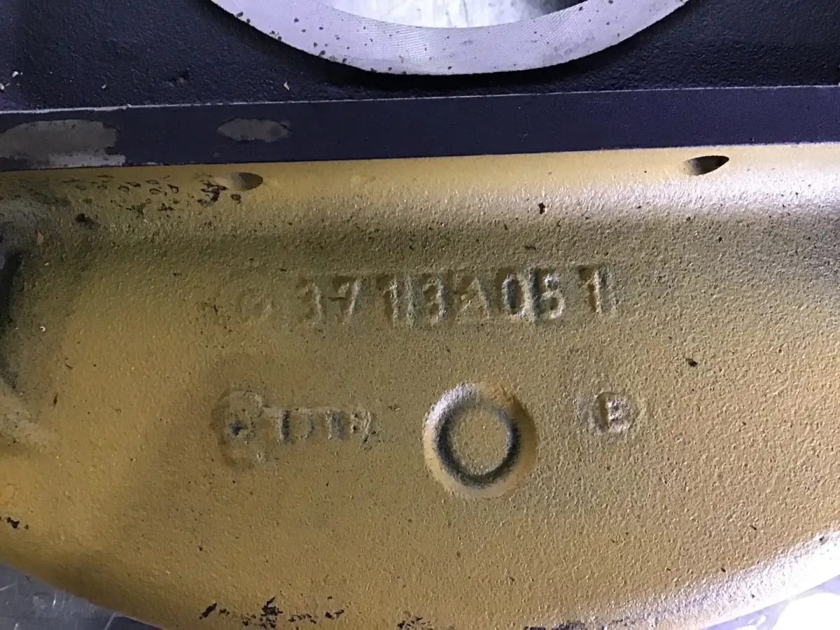 CATERPILLAR 3713A051 GEBRAUCHT – Bild 2