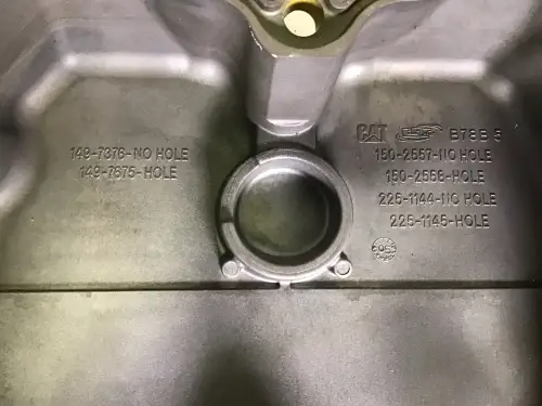 CATERPILLAR ROCKER COVER 1497675 USED - Thumb image 2