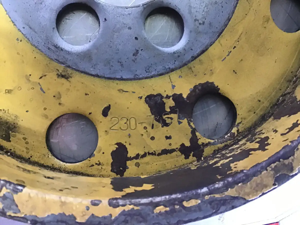 CATERPILLAR POLEA DE CIGÜEÑAL PARA 2307167 USADA - Imagen 2