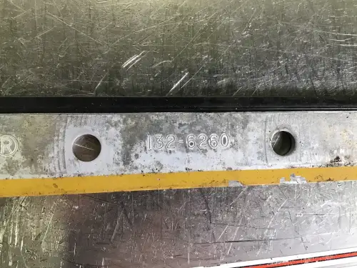 CATERPILLAR RUBBEREN AFDEKKING 1326260 GEBRUIKT - Miniatuur afbeelding 2