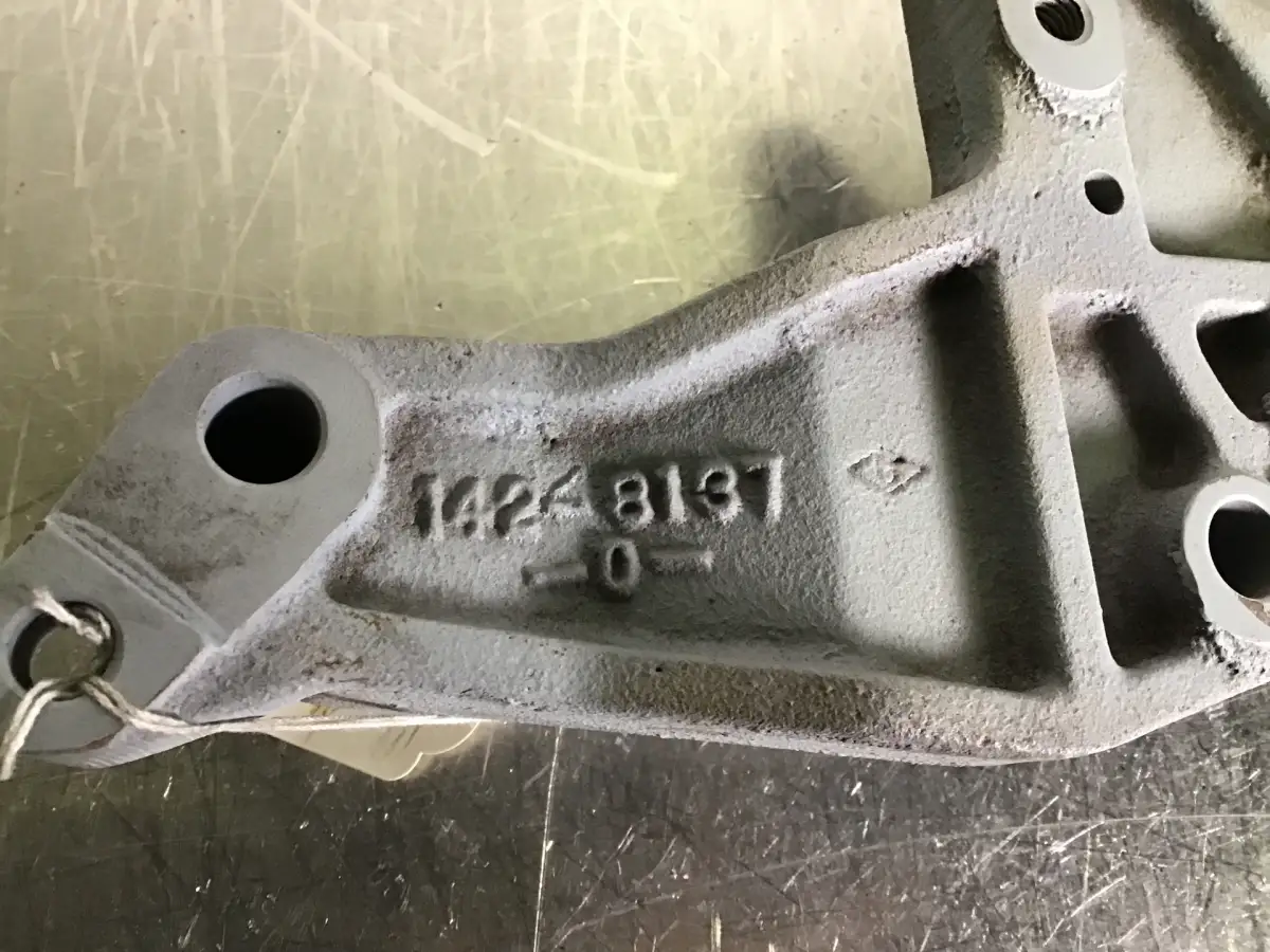CATERPILLAR CAT 3116 3126 FAN SUPPORT 1428137 USED - Picture 2