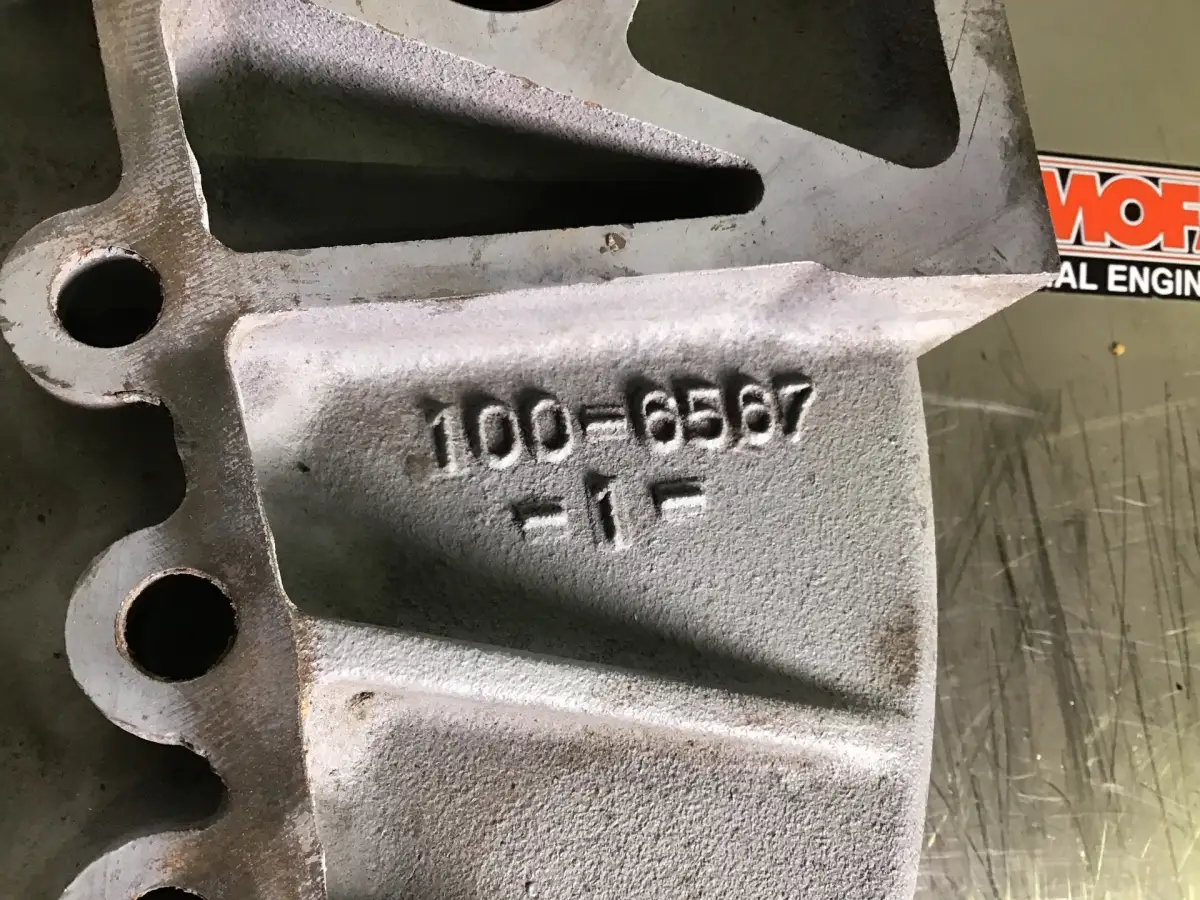 CATERPILLAR FLYWHEEL HOUSING 1006567 USED - Picture 2