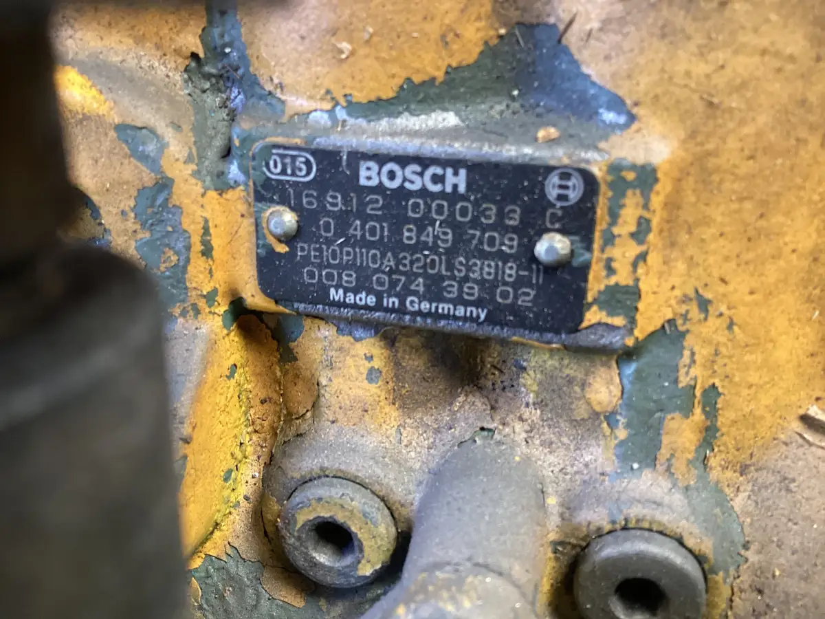 BOMBA DE COMBUSTIBLE BOSCH 0401849709 USADA - Imagen 2