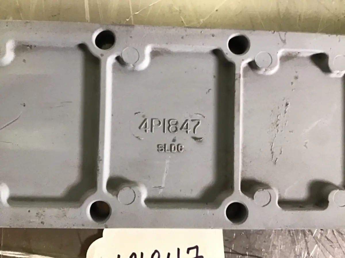 CATERPILLAR INLET MANIFOLD 4P1847 USED - Picture 2