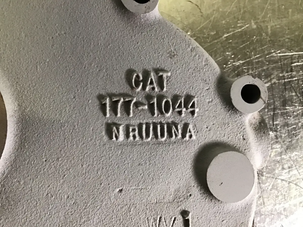 CATERPILLAR CAT C7 WATER PUMP COVER 1771044 USED - Picture 2
