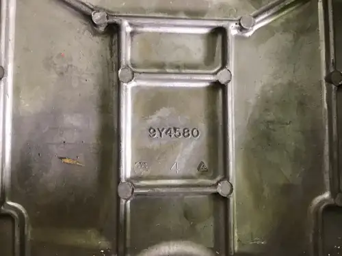CATERPILLAR ROCKER COVER 9Y4580 USED - Thumb image 2