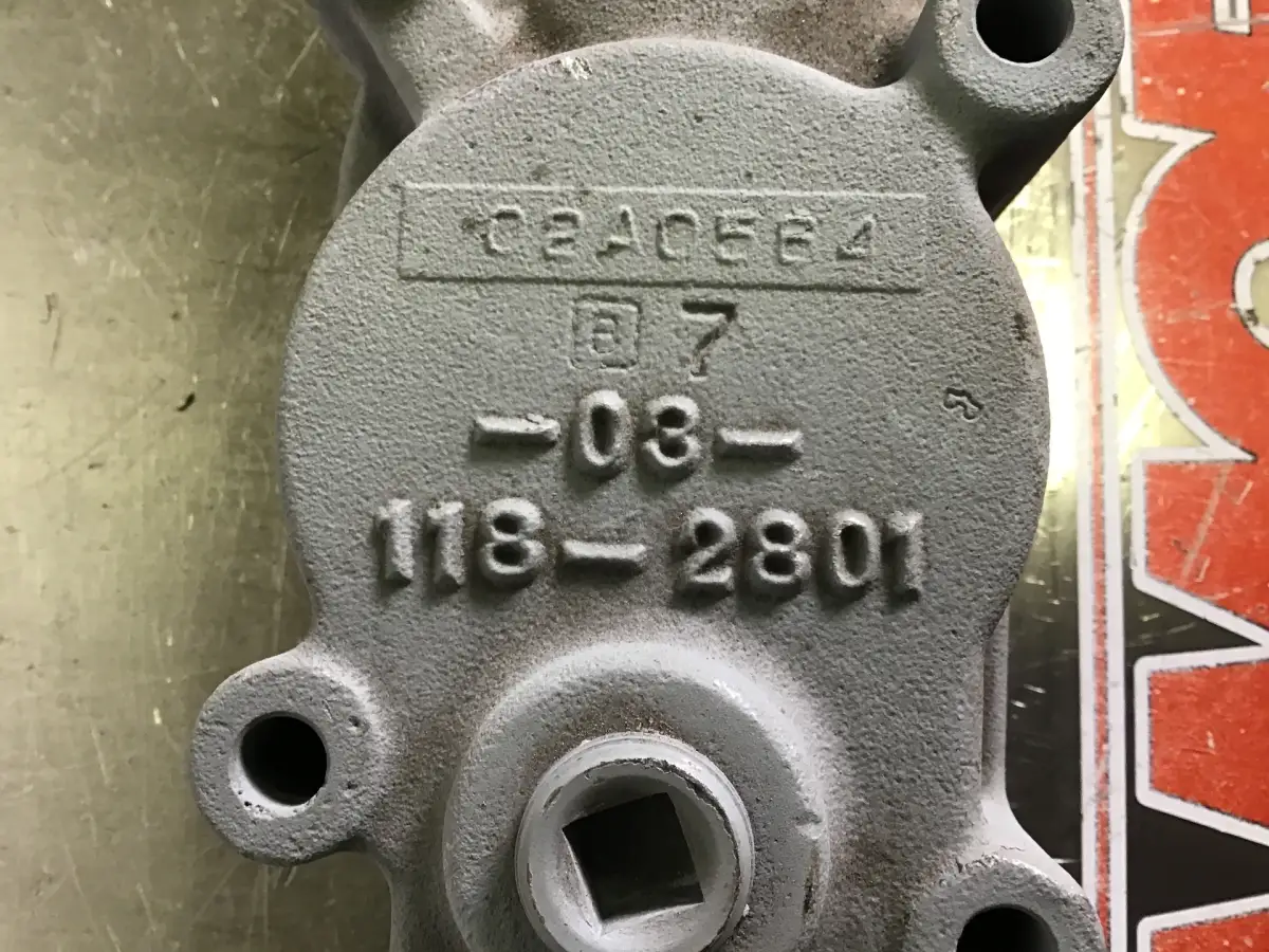 CATERPILLAR THERMOSTATDECKEL 1182801 GEBRAUCHT – Bild 2