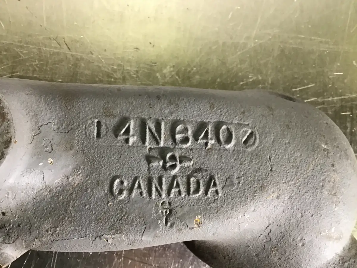 CATERPILLAR TAPA DE ENFRIADOR DE ACEITE 4N0640 USADA - Imagen 2