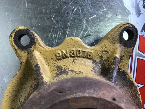 CATERPILLAR WATERPOMP BEHUIZING 9N3076 GEBRUIKT - Miniatuur afbeelding 2