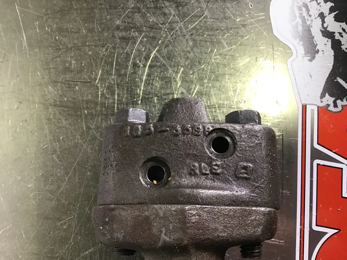 CATERPILLAR DRUKPIJP INJECTEUR 1153598 GEBRUIKT - Afbeelding 2