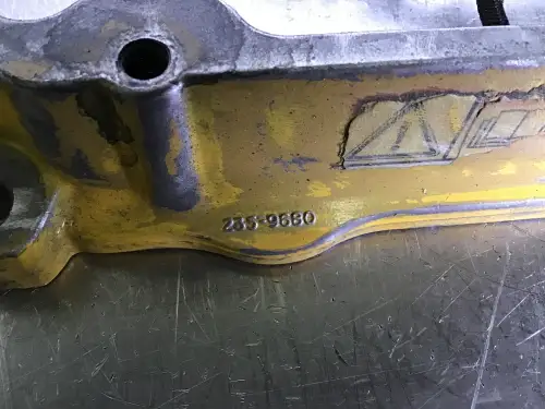 CATERPILLAR CAT C7 VENTILDECKEL 2359680 GEBRAUCHT – Vorschaubild 2