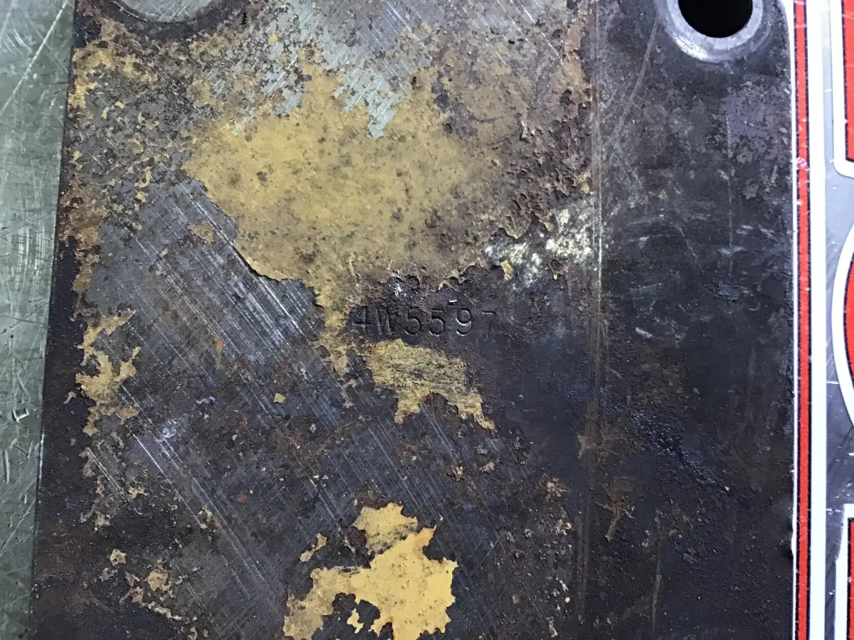 CATERPILLAR ABDECKUNG 4W5597 GEBRAUCHT – Bild 2
