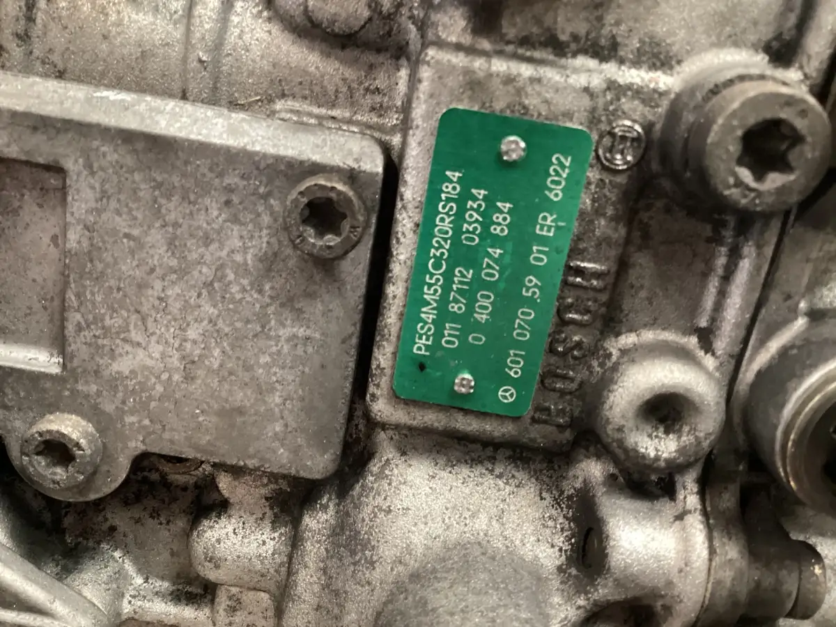 POMPE À CARBURANT BOSCH 0400074884 D'OCCASION - Image 2