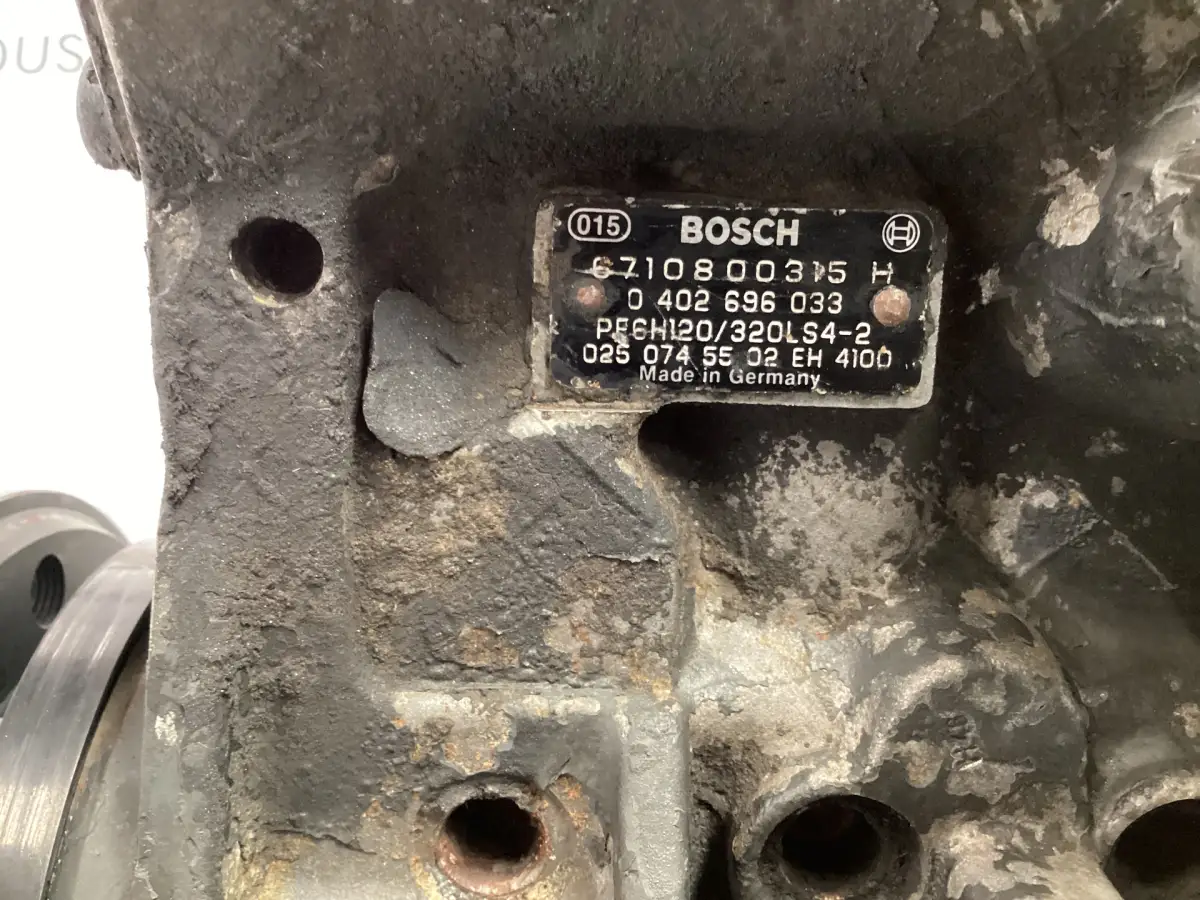 BOSCH FUEL PUMP 0402696033 USED - Picture 3