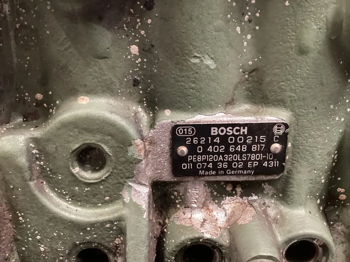 BOSCH FUEL PUMP 0402648817 USED - Picture 4