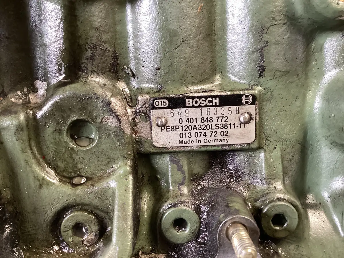 BOMBA DE COMBUSTIBLE BOSCH 0401848772 USADA - Imagen 3