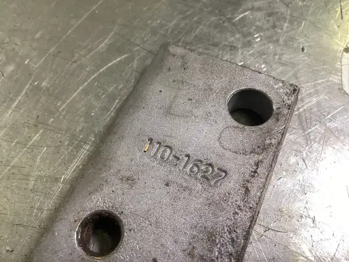 CATERPILLAR ABSTANDPLATTE 1101627 GEBRAUCHT – Vorschaubild 2