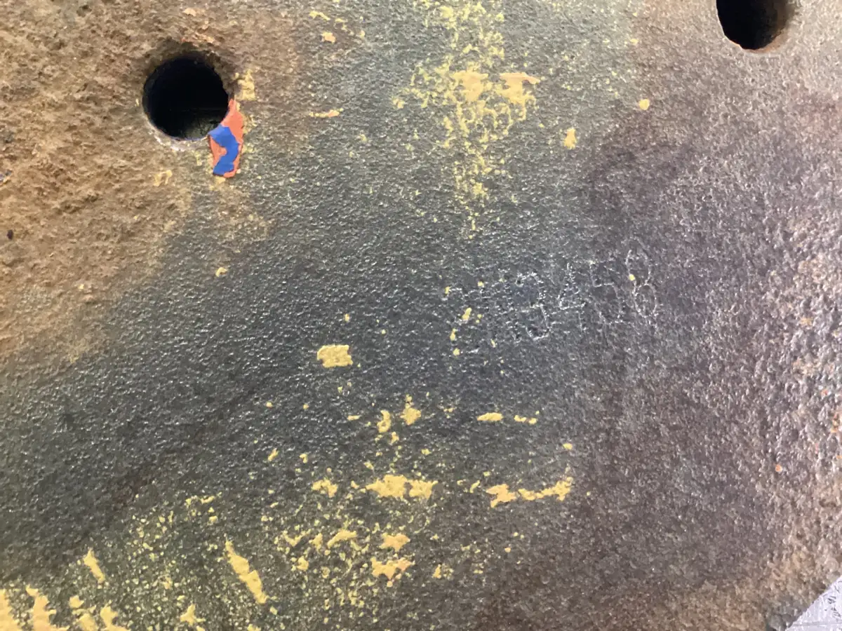 CATERPILLAR SUPPORT DE FILTRE À CARBURANT 2W3458 D'OCCASION - Image 2