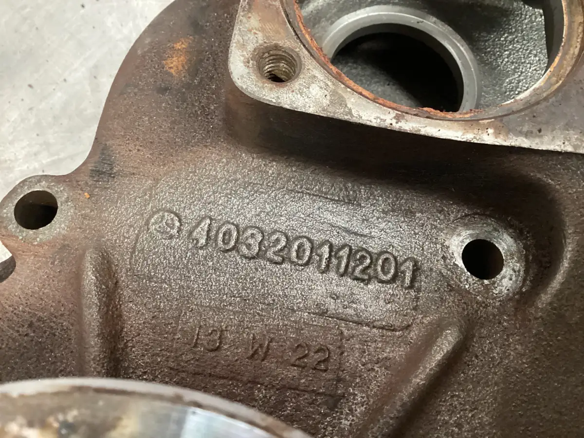 MERCEDES 403 201 12 01 USADO - Imagen 3