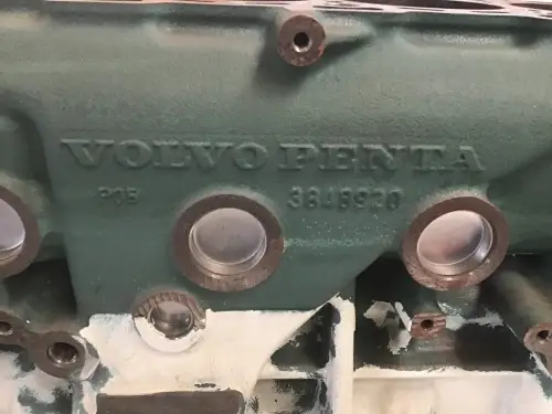 BLOQUE VOLVO 3848920 USADO - Imagen miniatura 2