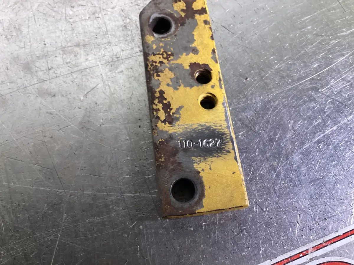 CATERPILLAR SPACER PLATE 1101627 USED - Picture 2
