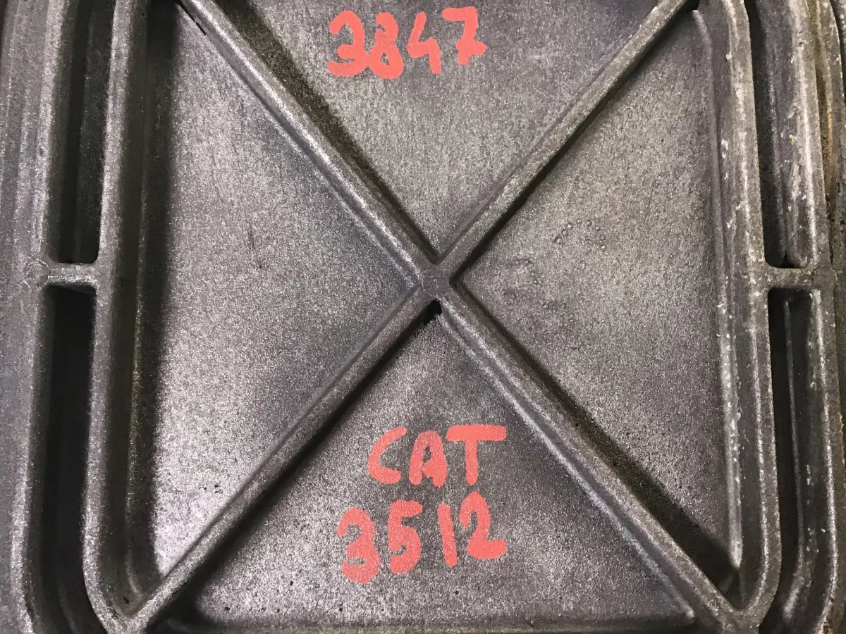 CATERPILLAR COVER PLATE 1552575 USED - Picture 2