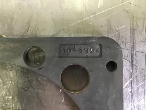 CATERPILLAR INTERMEDIATE PLATE CYLINDER HEAD 1106994 USED - Thumb image 2