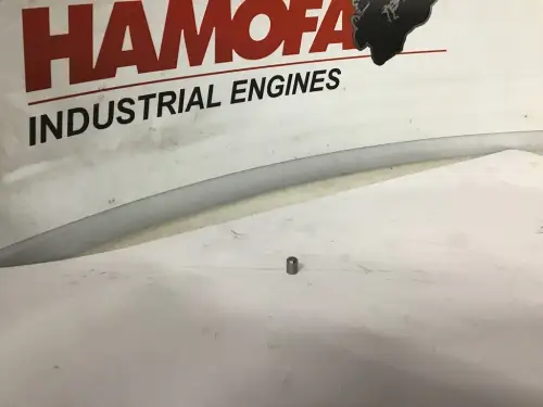 CUMMINS ШТЕФТ, РОЛИК 3904483 НОВЫЙ - Миниатюра 1
