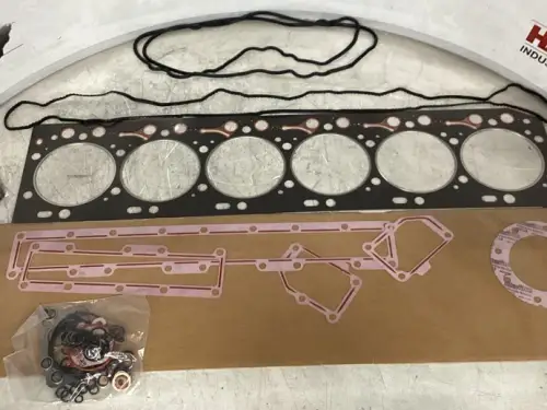 CUMMINS GASKET SET UP 4089978 NEW - Thumb image 1