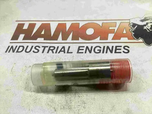 DEUTZ INJECTOR NOZZLE 04261772 NEW