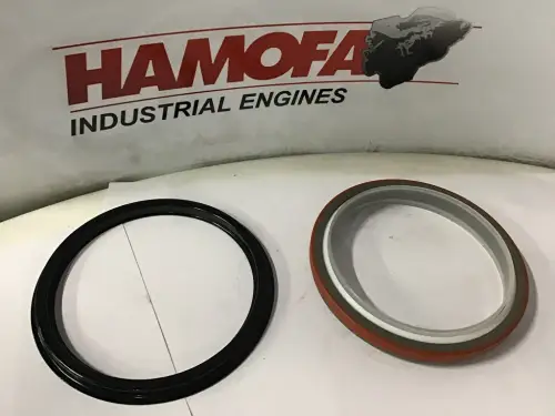 CUMMINS CRANKSHAFT SEALING RING, REAR 3970548 NEW - Thumb image 1