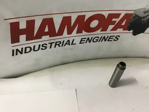 MERCEDES НАПРАВЛЯЮЩАЯ КЛАПАНА STD ВПУСК+ВЫПУСК A 457 053 12 30 НОВАЯ - Миниатюра 1