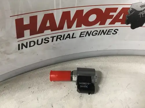DEUTZ SONDERVENTIL 04288219 NEU