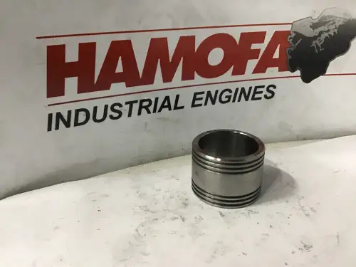 VOLVO ДЕРЖАТЕЛЬ 421544 НОВЫЙ
