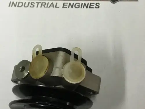 DEUTZ FUEL BOOSTER PUMP 04503573 NEW