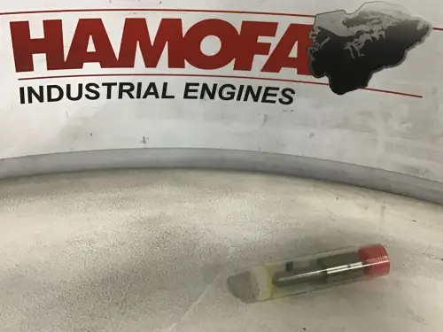 DEUTZ INJEKTORDÜSE 02934347 NEU