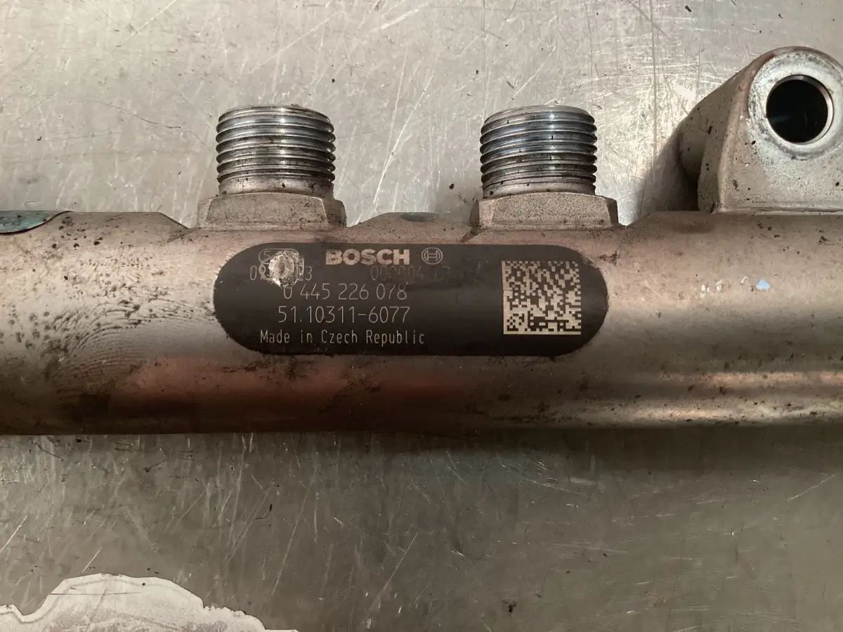 BOSCH 51.10311-6077 USADO - Imagen 2